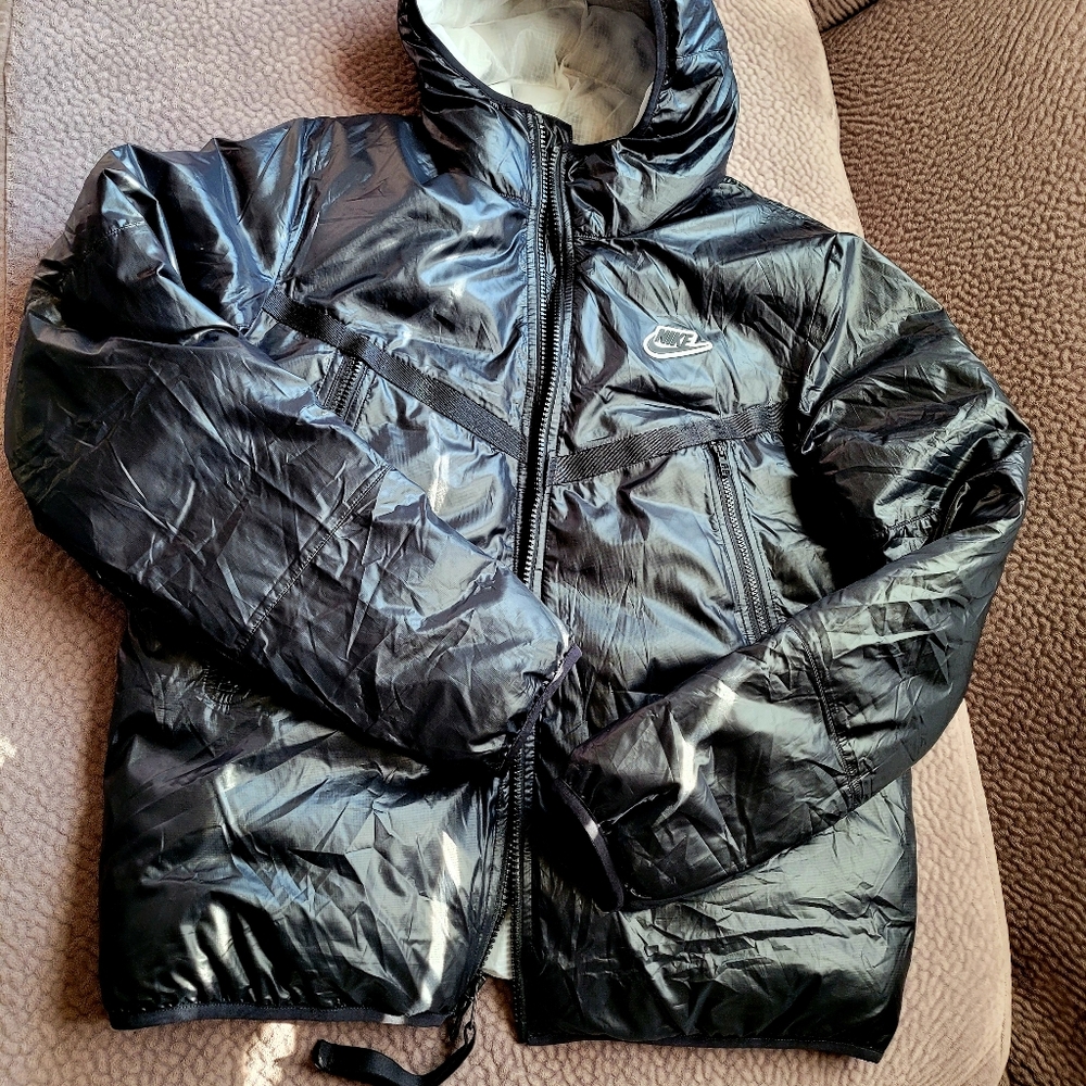 Nike synthetic fill coat